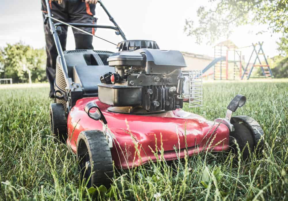 Caring for Your Lawn Tractor During the Cold Winter Months