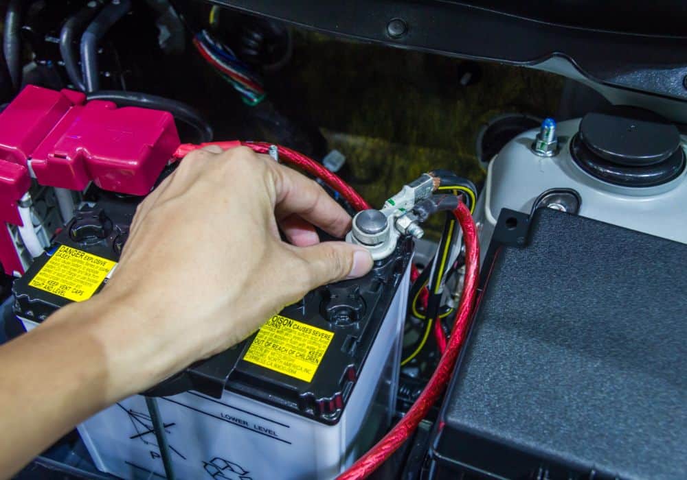 How to keep your car battery longer