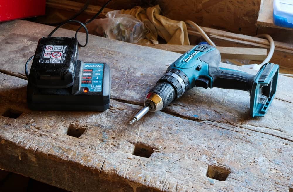 how to charge a drill battery without a charger