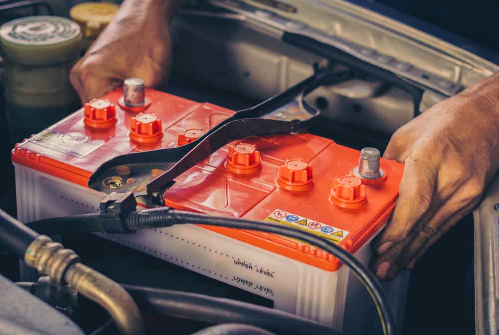 how to drain car battery