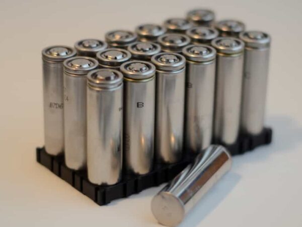 Nickel Metal Hydride Battery Vs. Lithium-ion Battery: Which Is Better?