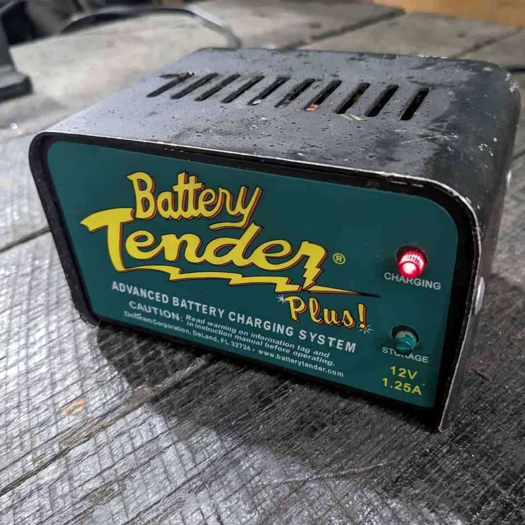 How Do You Use a Battery Tender
