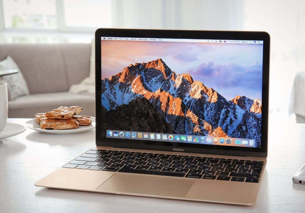How to Save the Battery on MacBook