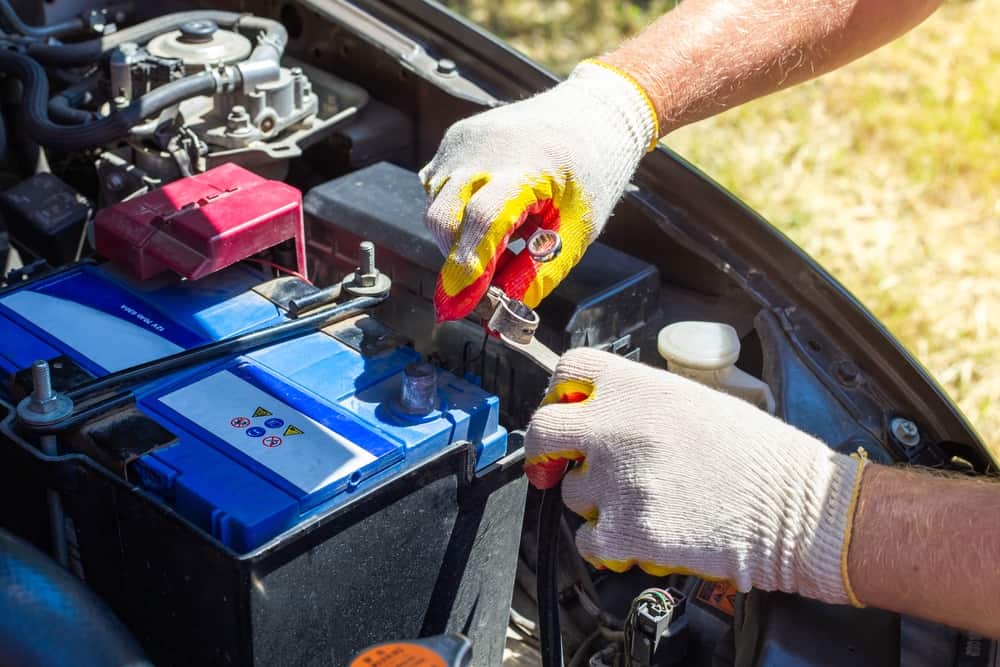 car battery replacement labor cost