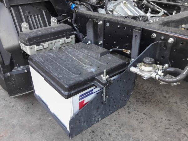 How Much Is A Truck Battery? (Influencing Factors & Replacement)