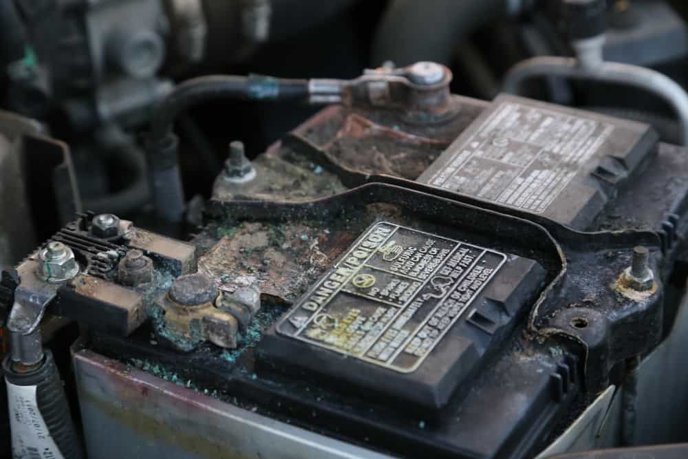 how to keep battery terminals from corroding